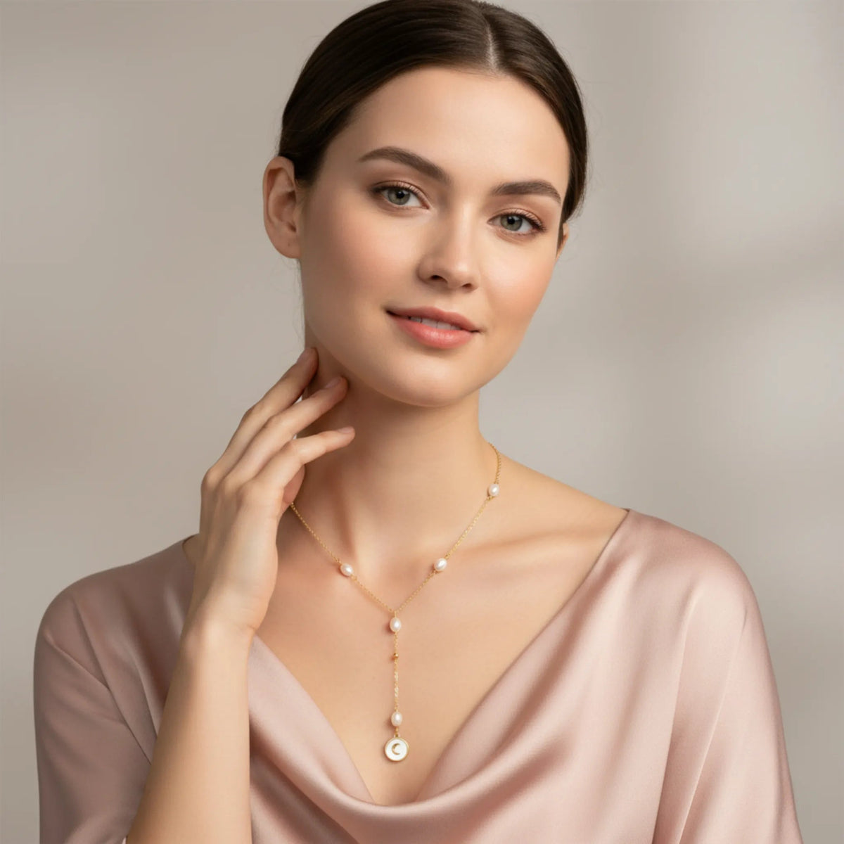 Collier connecté Charme de l'Élégance - Maymoun